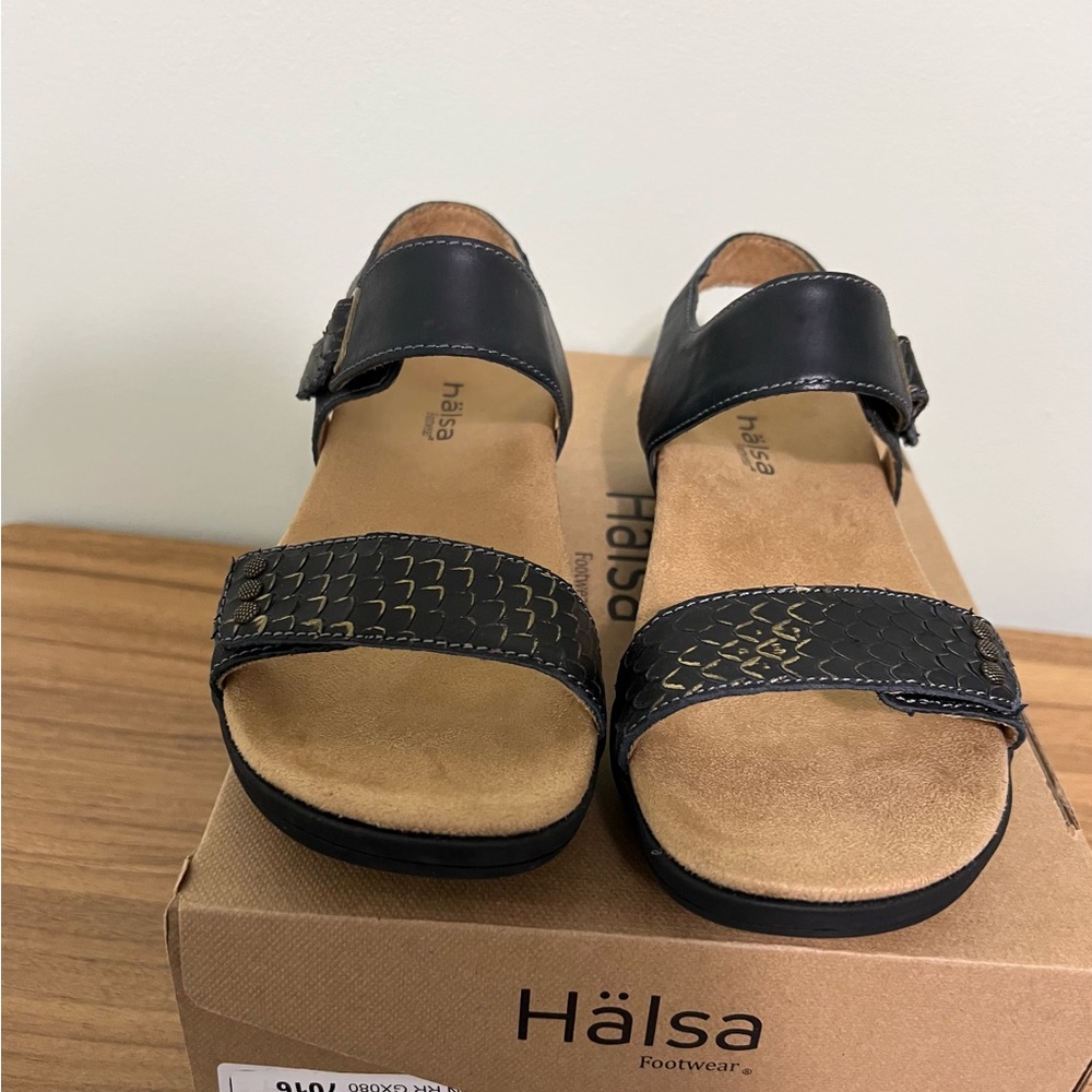 Halsa Footwear Black Sandals